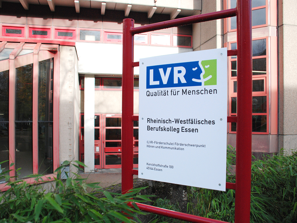 RWB Essen - Rundgang Gebäude - Haupteingang