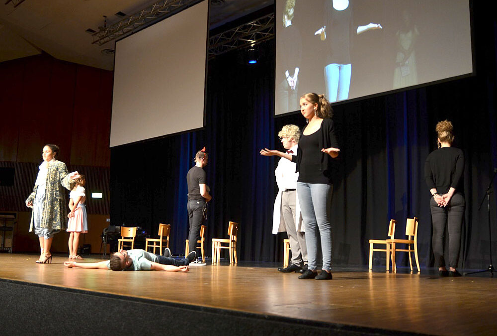 RWB Essen – Abiturfeier 2017 – Persiflage von Hubert Burghardt auf Goethes „Faust“