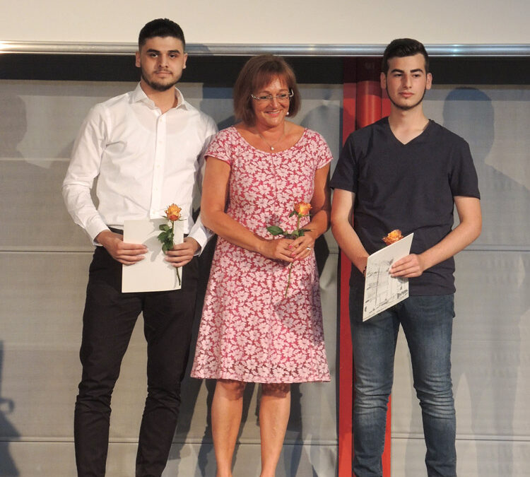 RWB Essen – Abschlussfeier Berufsfachschule 2017 – Klasse 3B262-1