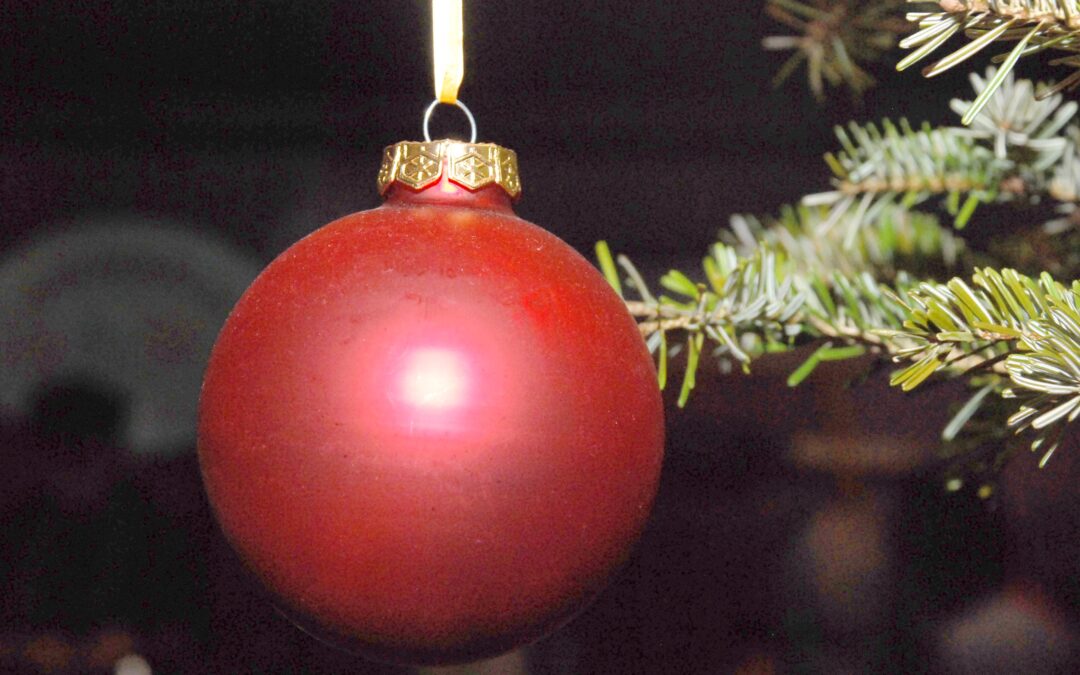 RWB Essen – Weihnachtsmarkt 2017 – Weihnachtskugel am Tannenbaum