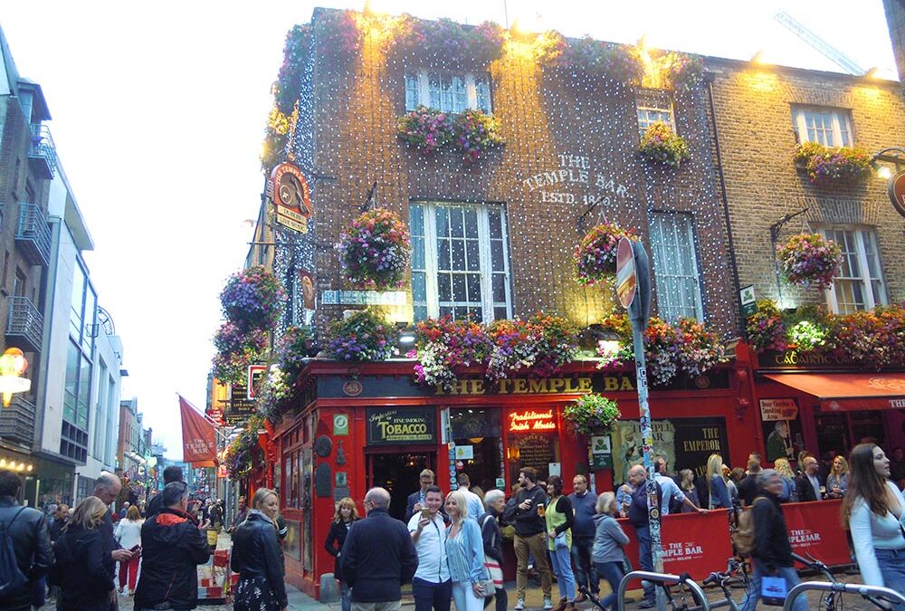 RWB Essen – Studienfahrt nach Dublin –  Besuch der Temple Bar
