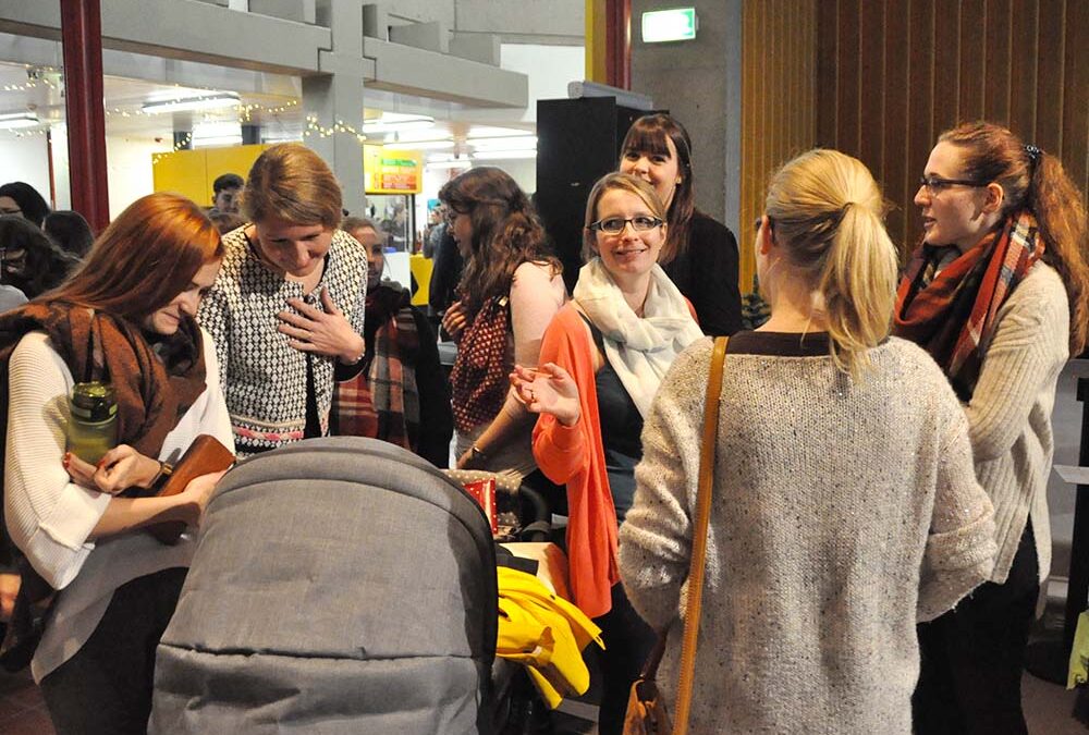RWB Essen – Weihnachtsmarkt 2018 – Ganz kleine Besucher waren auch herzlich willkommmen.