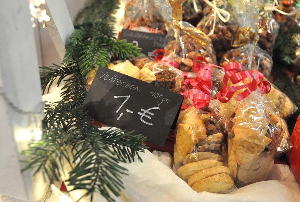 RWB Essen – Weihnachtsmarkt 2018 – Verkauf von Plätzchen, Mandeln und Pralinen