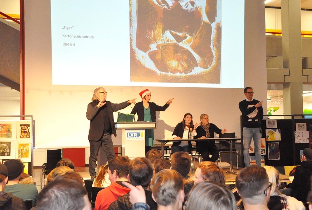 RWB Essen – Kunstauktion 2018 – Die Auktion kann beginnen.