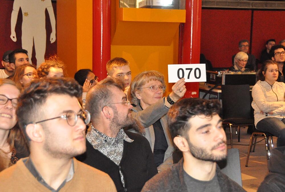 RWB Essen – Kunstauktion 2018 – Es wurde fleißig geboten.