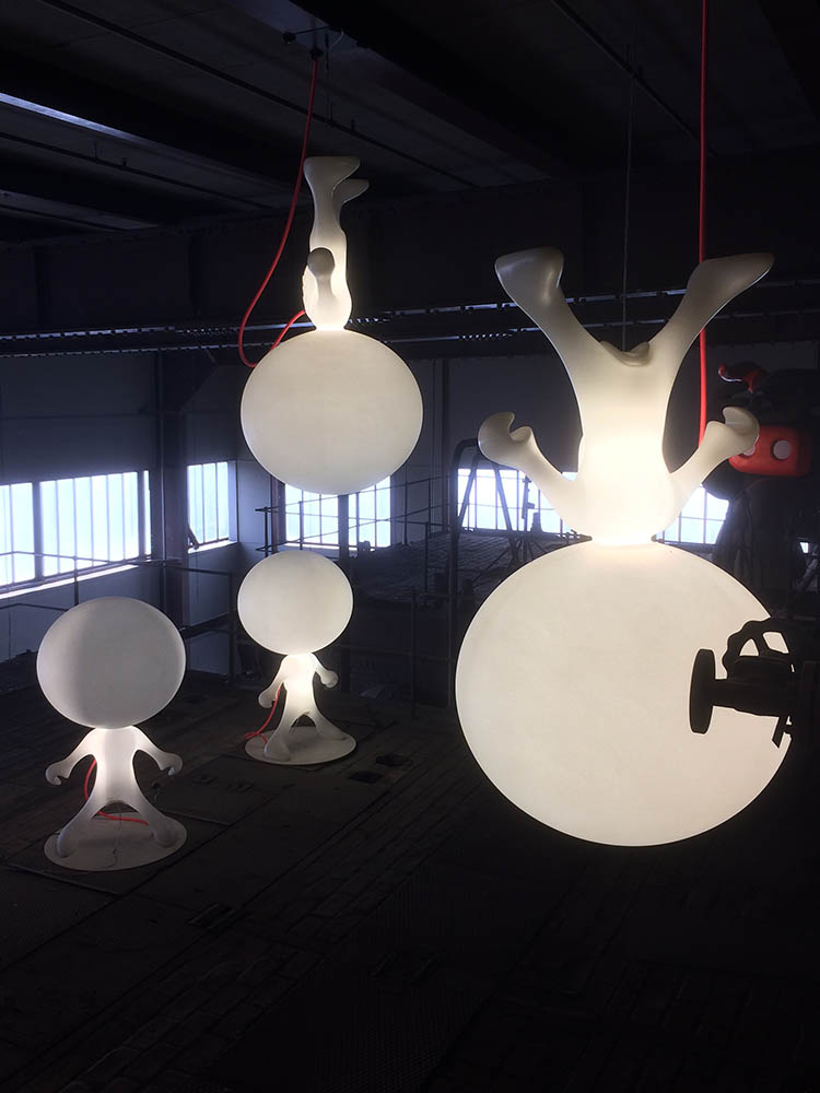 RWB Essen - Besuch des Red Dot Design Museums - Ausstellungsobjekte - Leuchten Spacewalker