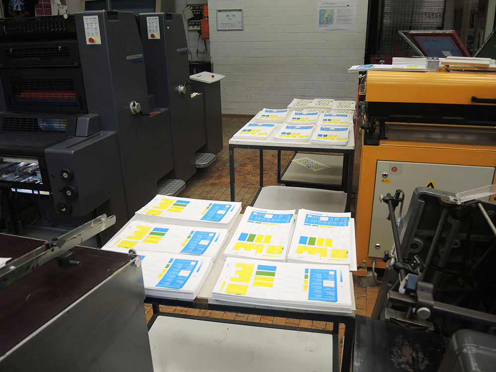 RWB Essen - Schulkalender 2019/20 - Der Schulkalender wird mit einer Zweifarben-Offsetdruckmaschine gedruckt.
